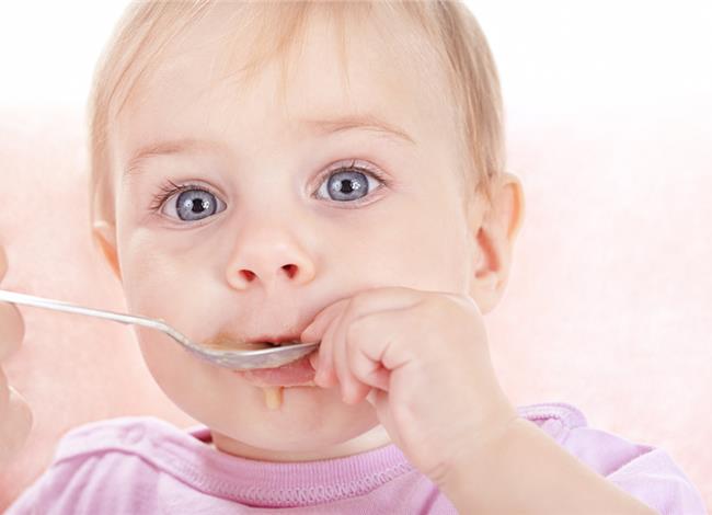 Γνωρίζοντας τον κόσμο του στερεού φαγητού