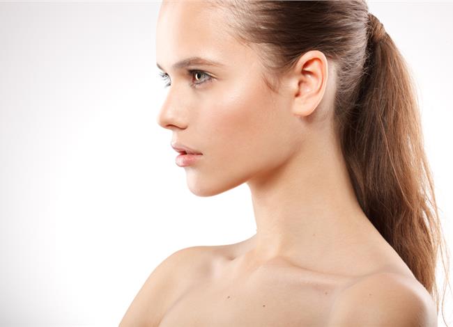 6 μυστικά των γυναικών με λαμπερή επιδερμίδα 6 μυστικά των γυναικών με λαμπερή επιδερμίδα