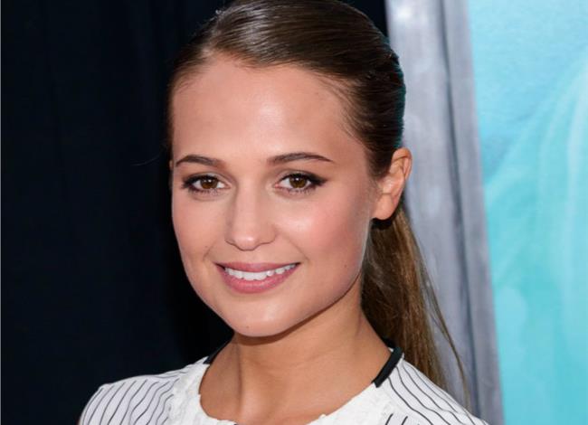 Alicia Vikander Alicia Vikander